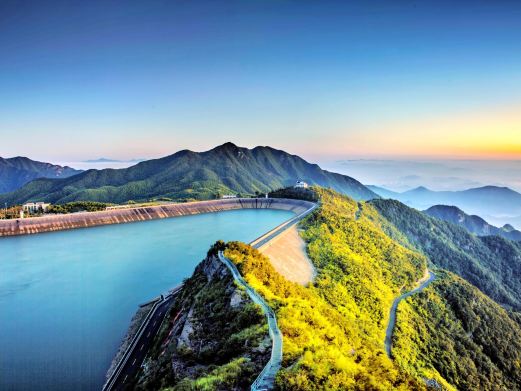 天荒坪风景区