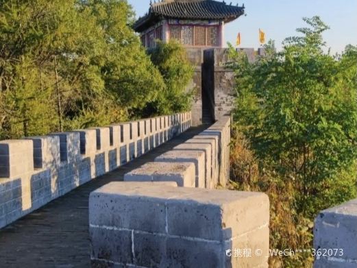 辽阳龙石风景区