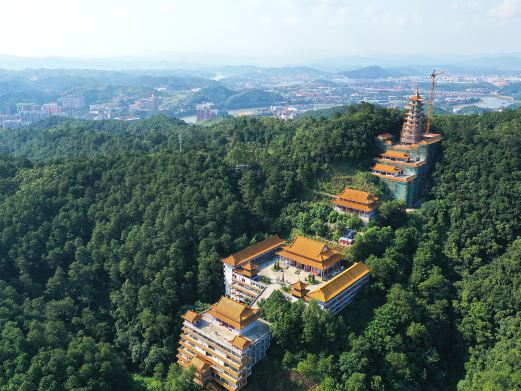 广西梧州白云山景区