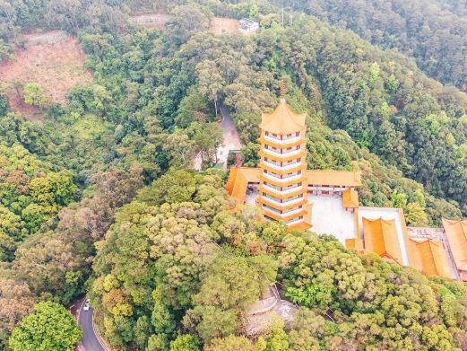 白云山景区-四恩禅寺
