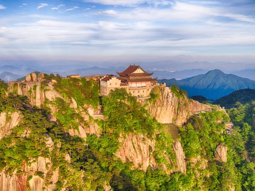 九华山